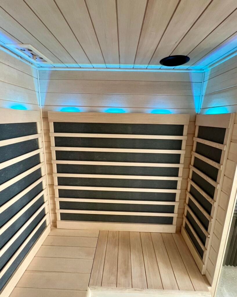 545151107_1694130205098782_7145975780033217659_n